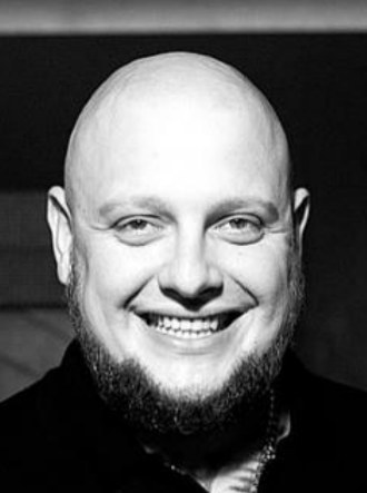 Yan Dzech