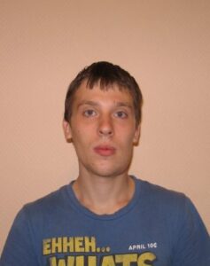 Салтимаков Владислав Сергійович — зображення з архівної анкети ФСКН