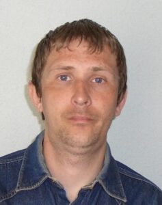 Тирмаков Денис Олександрович — зображення з архівної анкети ФСКН